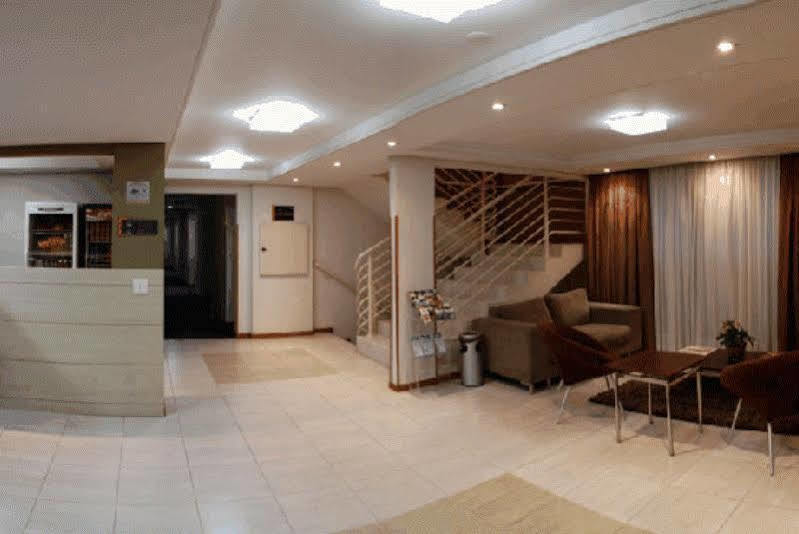Barigui Park Hotel 3*